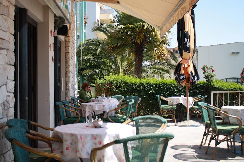 Apartment Beaches & Park Marjan Split